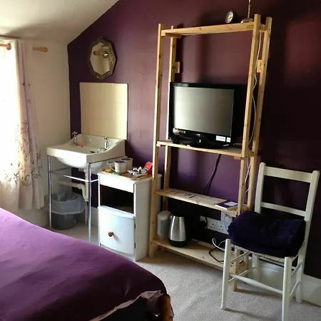 Columbus Ravine Guest house Scarborough
