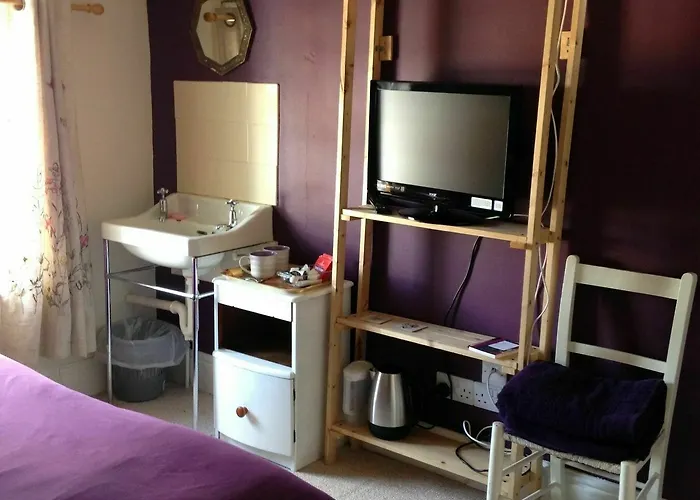 Columbus Ravine Guest house Scarborough